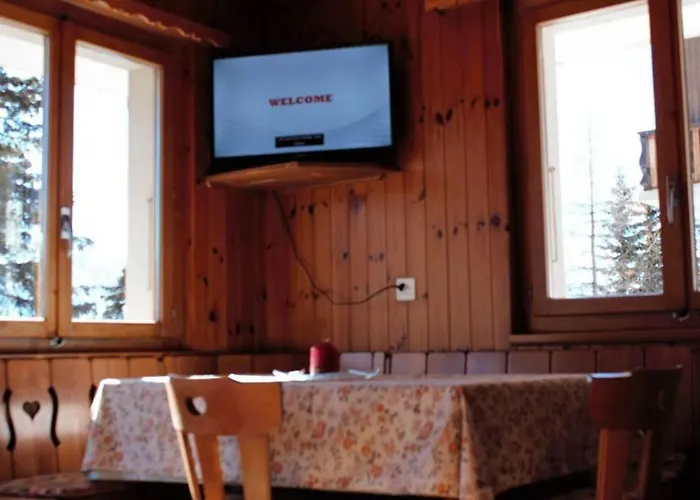 Baergblueemli 1- Og West By Interhome 베트머알프